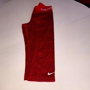 Nike women Capri leggings
